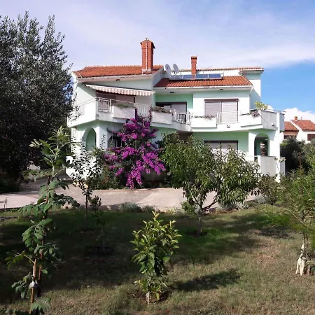 In - Zadar Riviera 42688 *