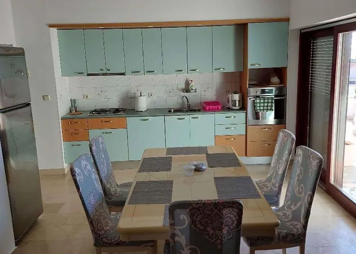 In - Zadar Riviera 42688 * Kožino